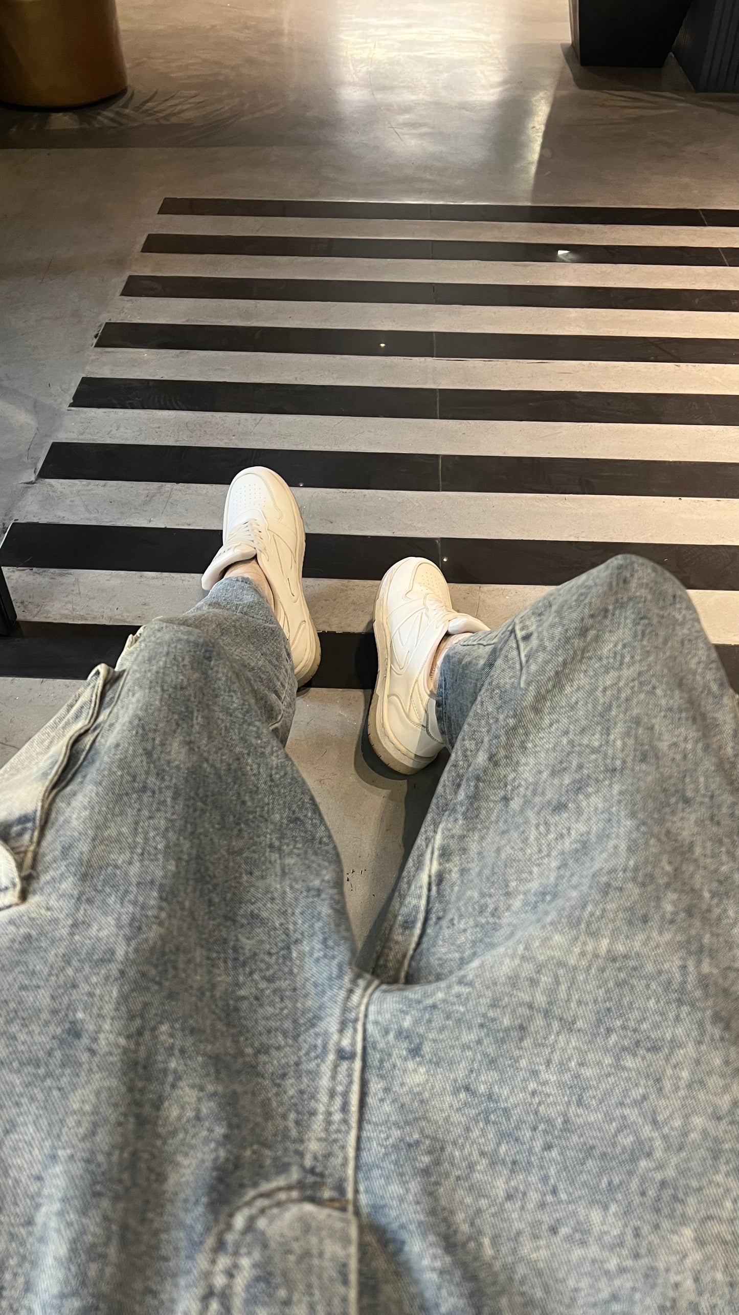 SYEDAN AURA WHITE