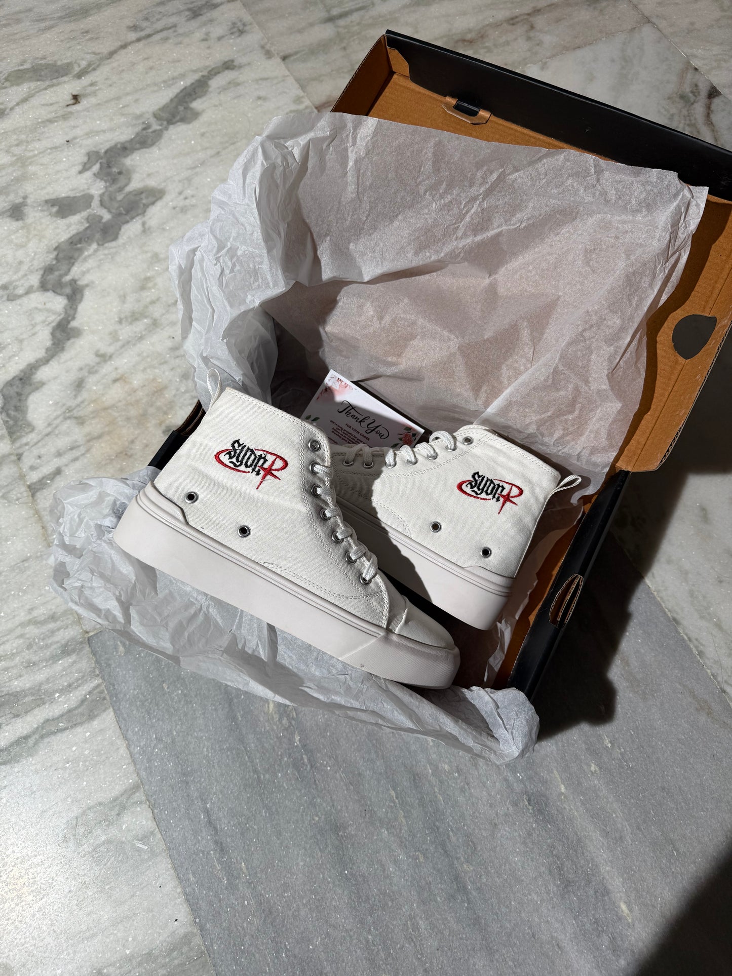 SYEDAN UNIVERSE WHITE