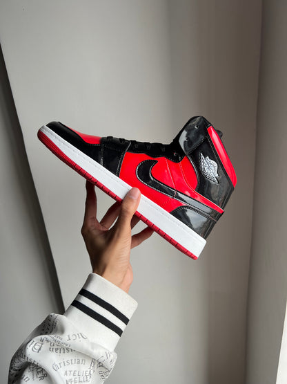 NIKE AIR JORDAN 1 ESSENTIAL